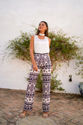 526-004 pantalón estampado