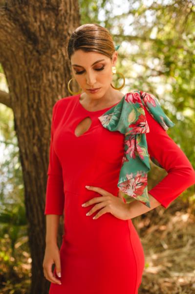 Vestido escote agujero 620-054