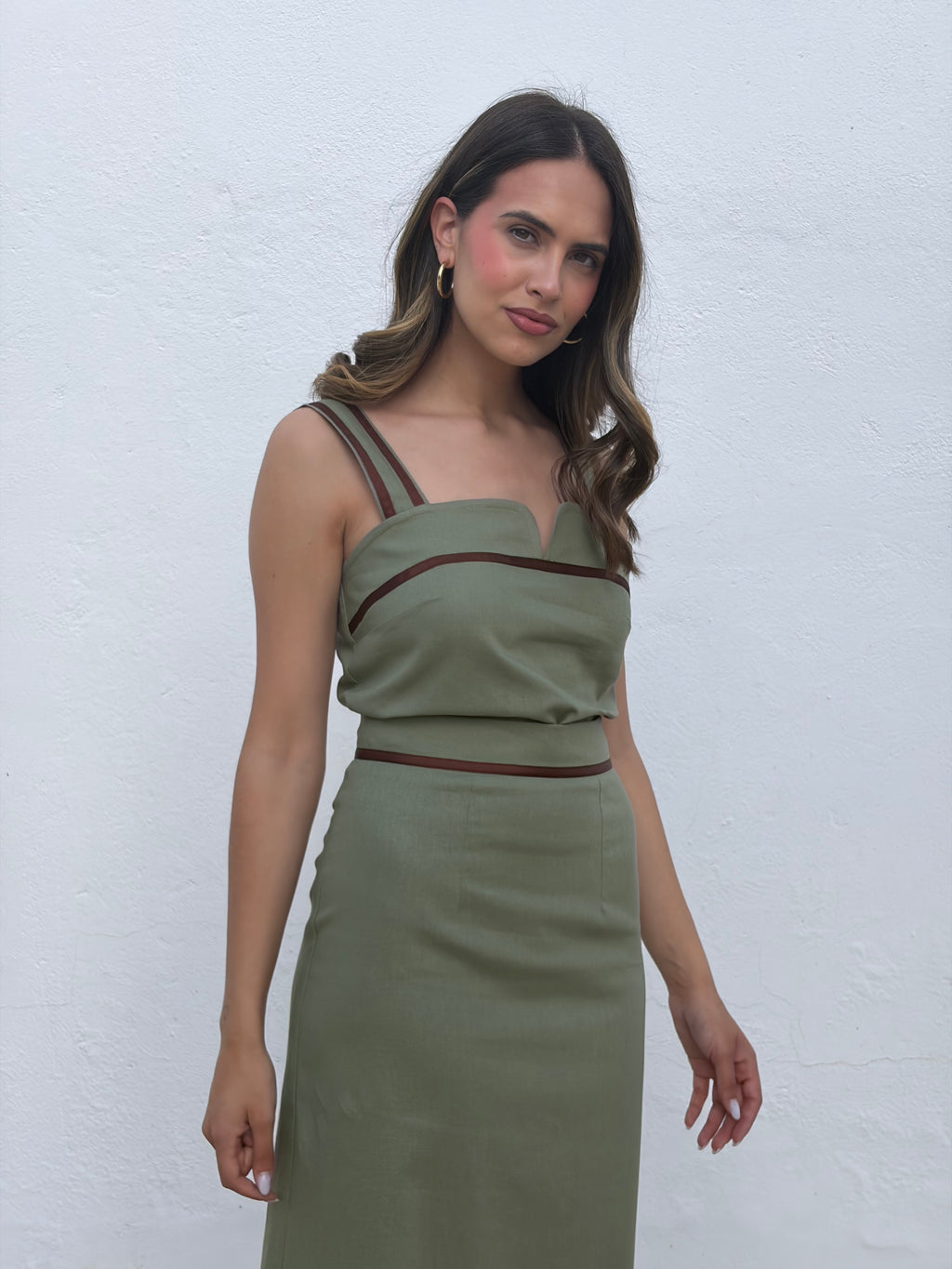 Total Look Caki