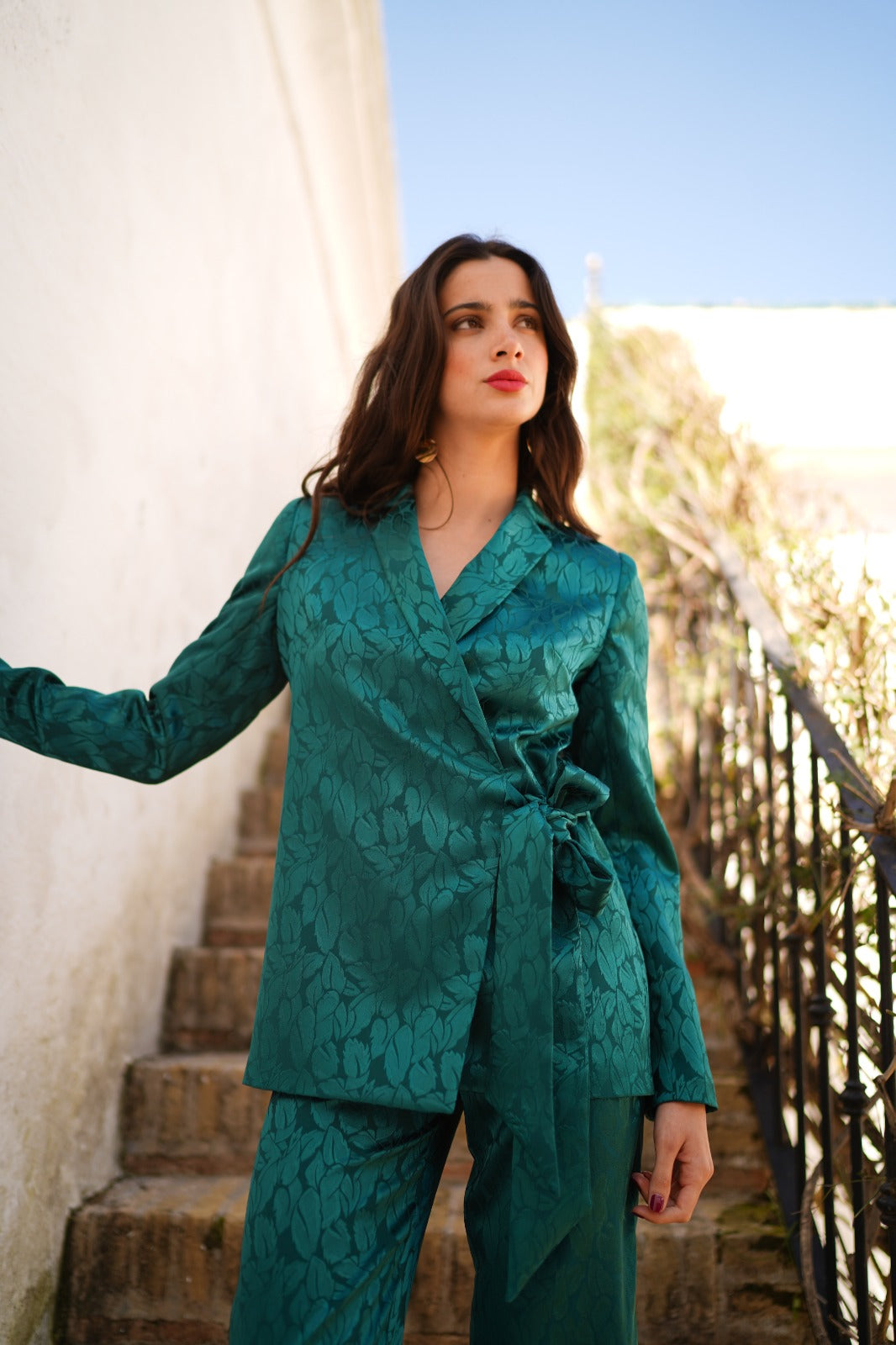 Traje de Chaqueta lazada lateral 325-200